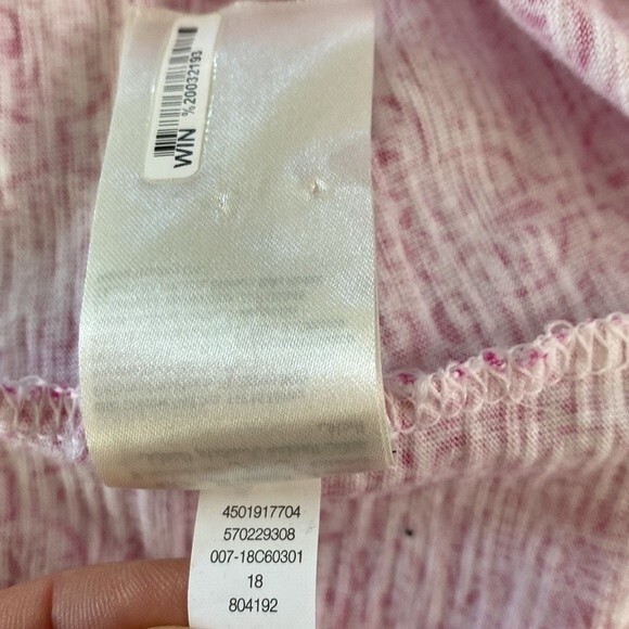 Chico's Medallion Tiles Tee Top 3/4 Sleeve V-neckline High Low Cotton Modal Soft - Picture 11 of 16